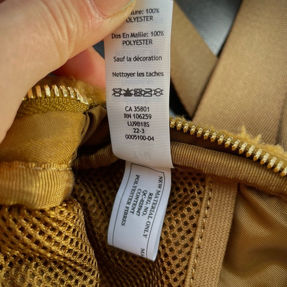 Lululemon Everywhere Fleece Belt Bag “Burnt Caramel” NWOT - Picture 6 of 9